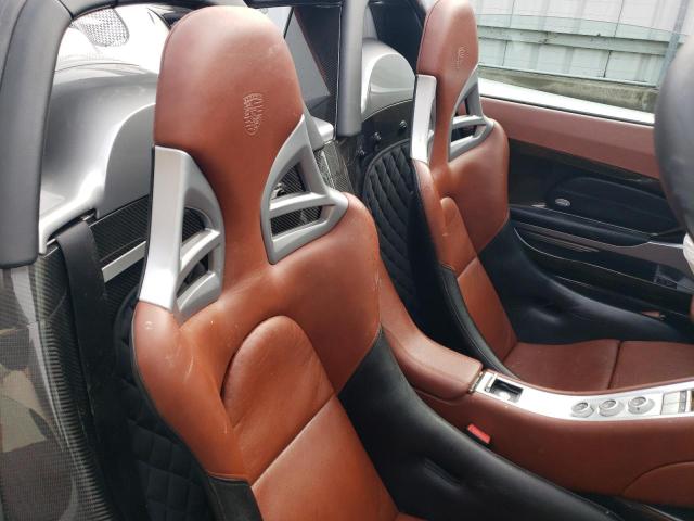 2004 PORSCHE CARRERA GT