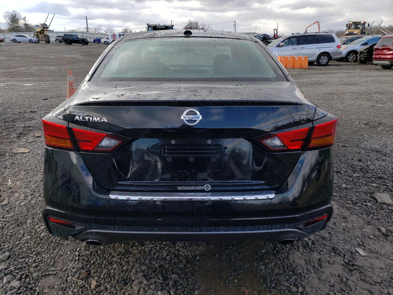 2019 Nissan Altima - Image 6