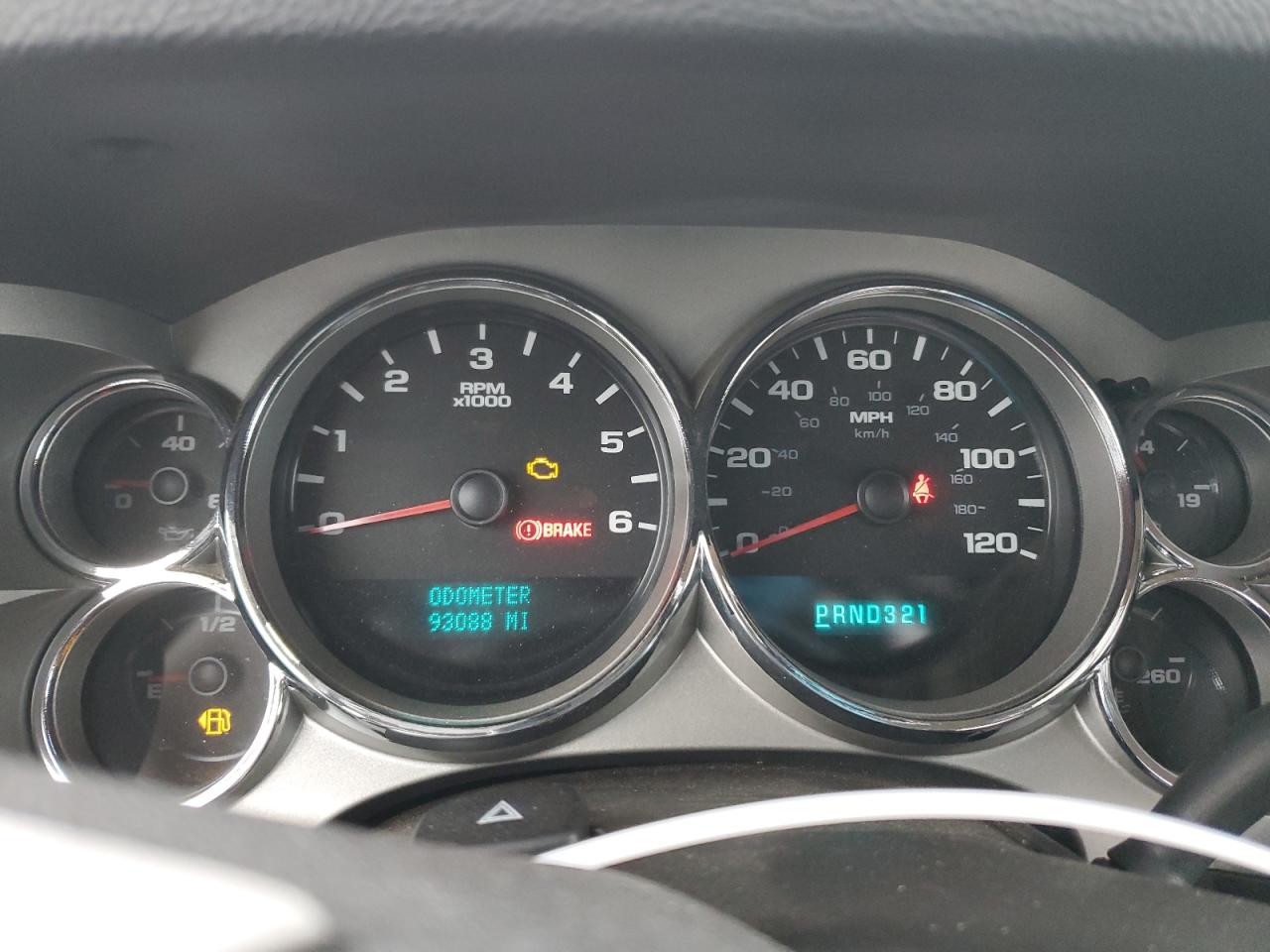 2007 Chevrolet Silverado - Image 9