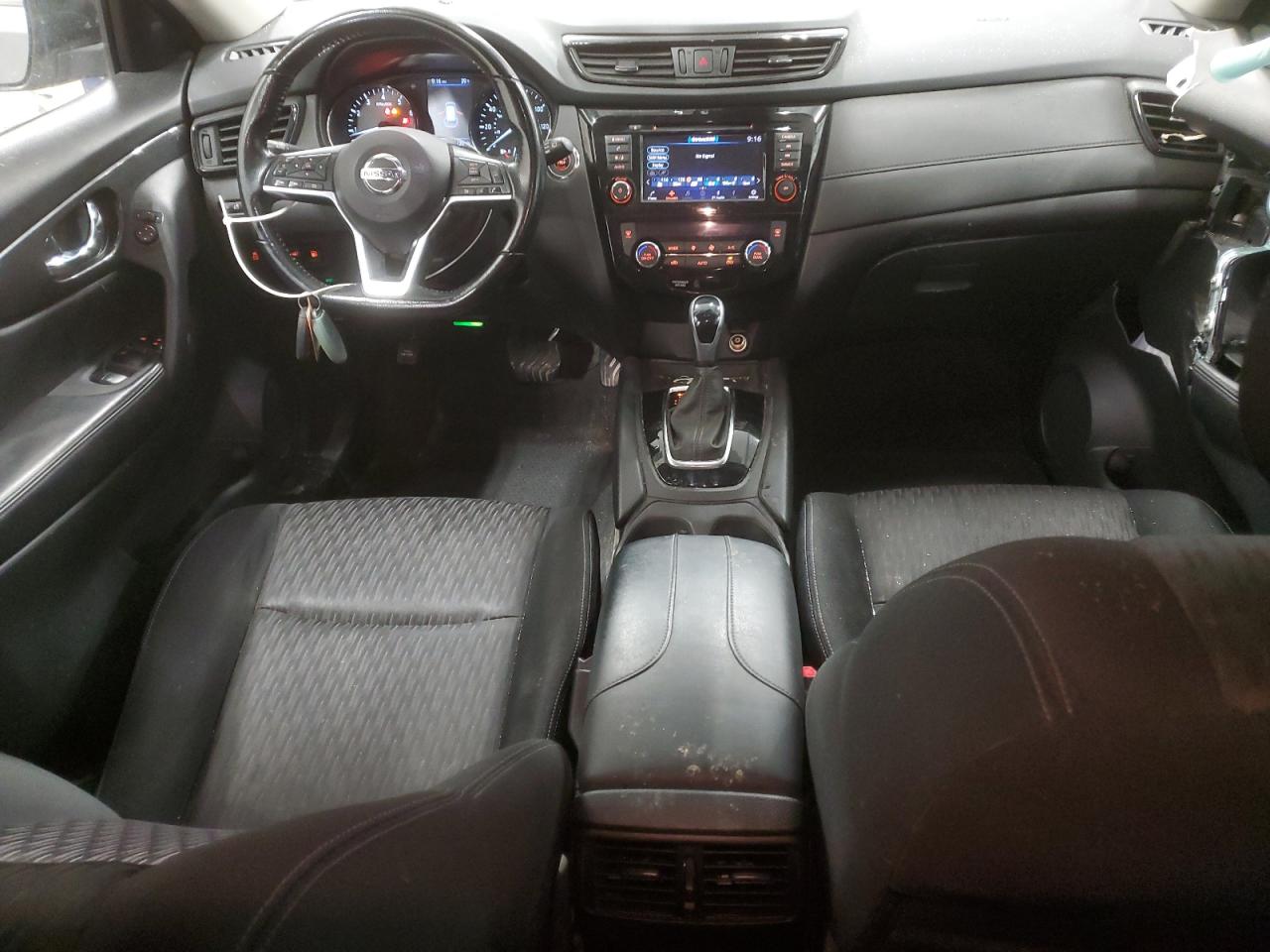 2020 Nissan Rogue - Image 8