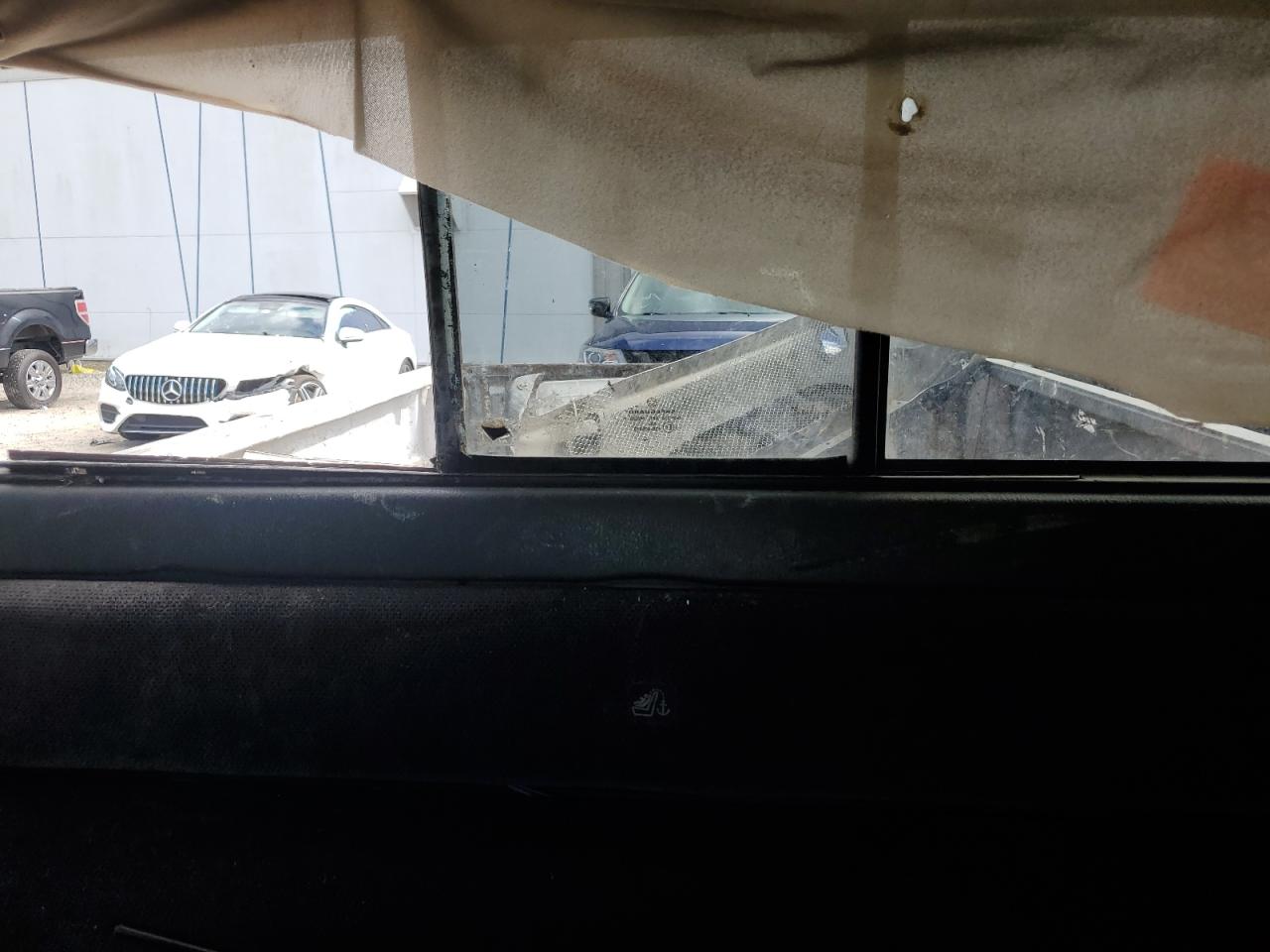 2003 Dodge Dakota - Image 10