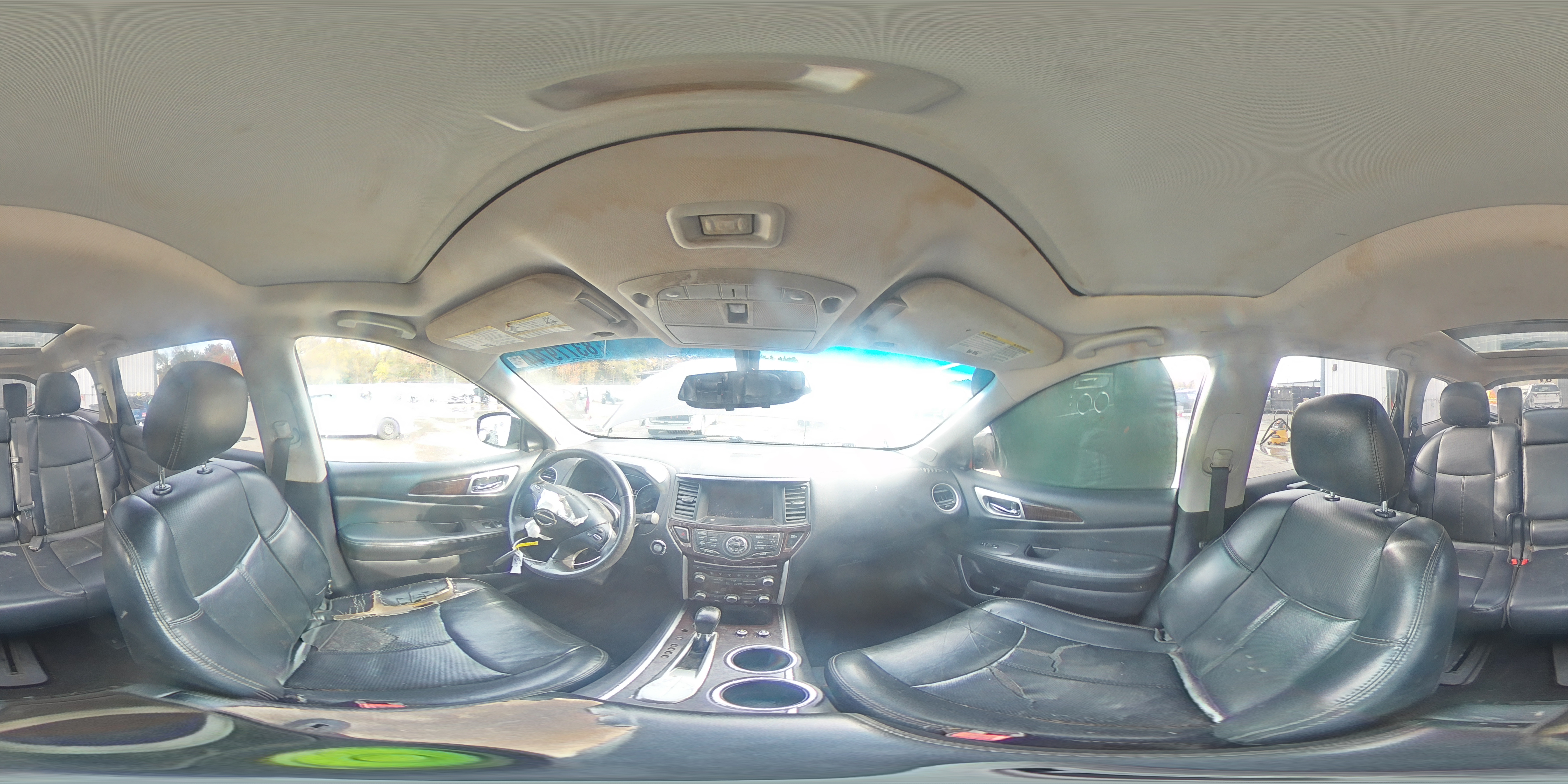2015 Nissan Pathfinder - Image 15