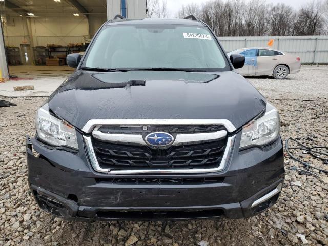  SUBARU FORESTER 2017 Gray