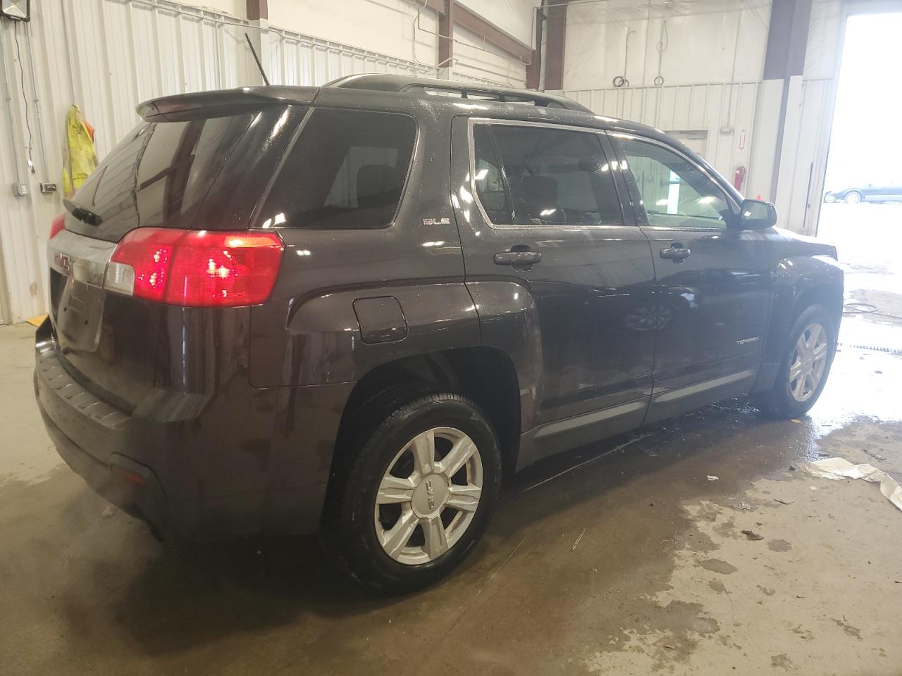 2015 GMC Terrain - Image 3