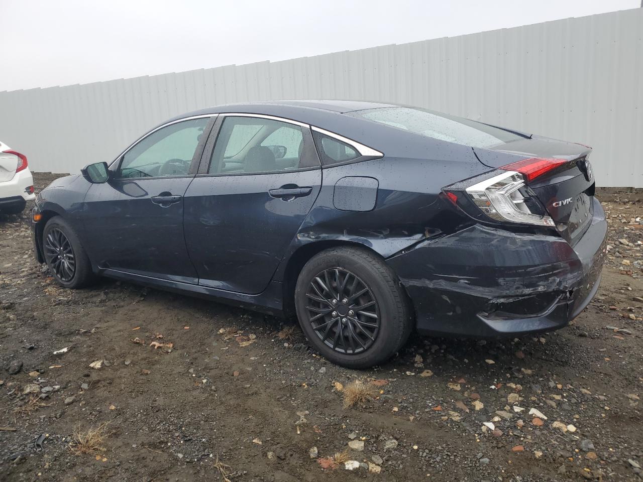 VIN 2HGFC2F54JH511418 2018 HONDA CIVIC no.2