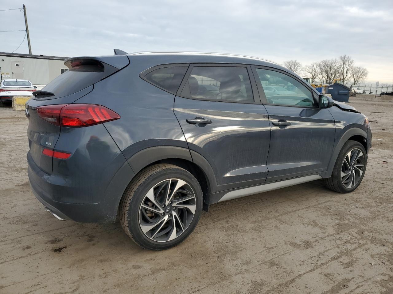 2021 Hyundai Tucson - Image 3