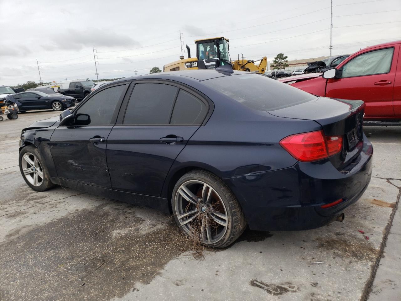 VIN WBA3B1G56ENS77516 2014 BMW 3 SERIES no.2