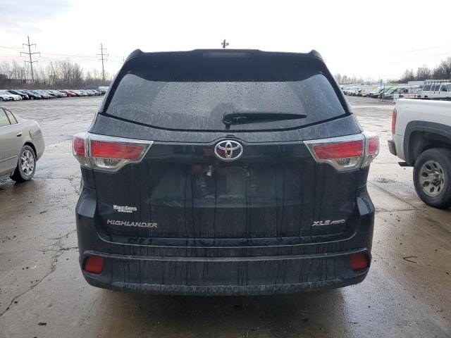  TOYOTA HIGHLANDER 2015 Granatowy