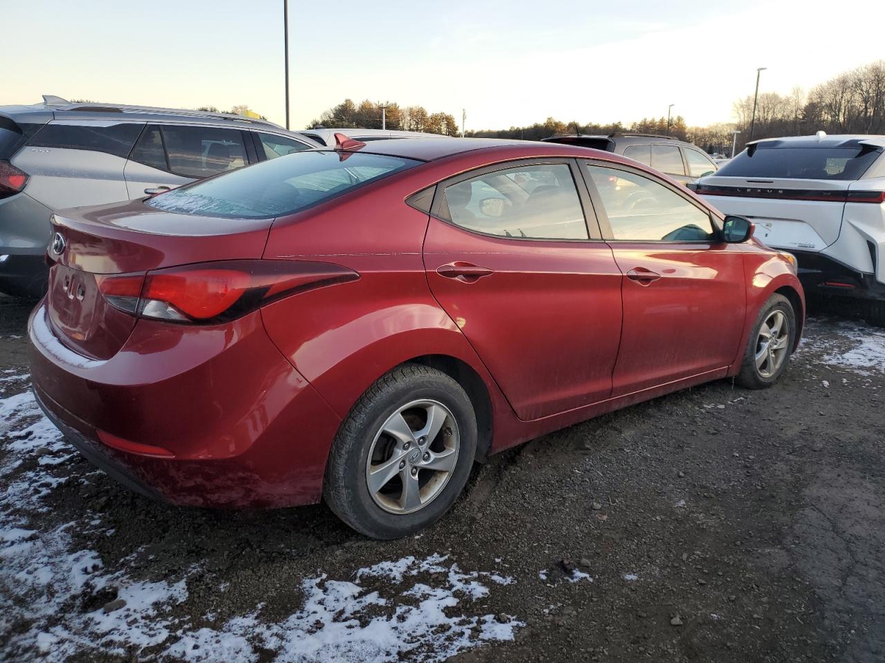 VIN 5NPDH4AE9FH576001 2015 HYUNDAI ELANTRA no.3