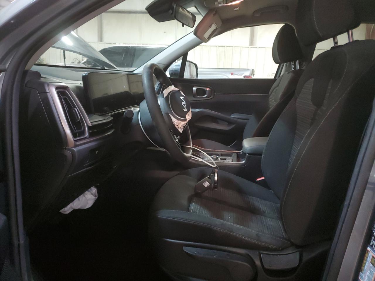 2024 Kia Sorento - Image 7