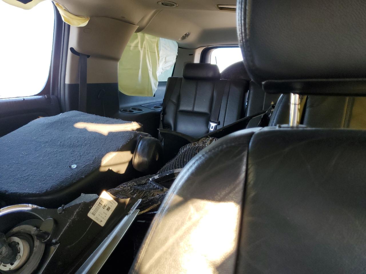 2008 Chevrolet Suburban C1500 Ls VIN: 1GNFC16J08R123044 Lot: 47051045