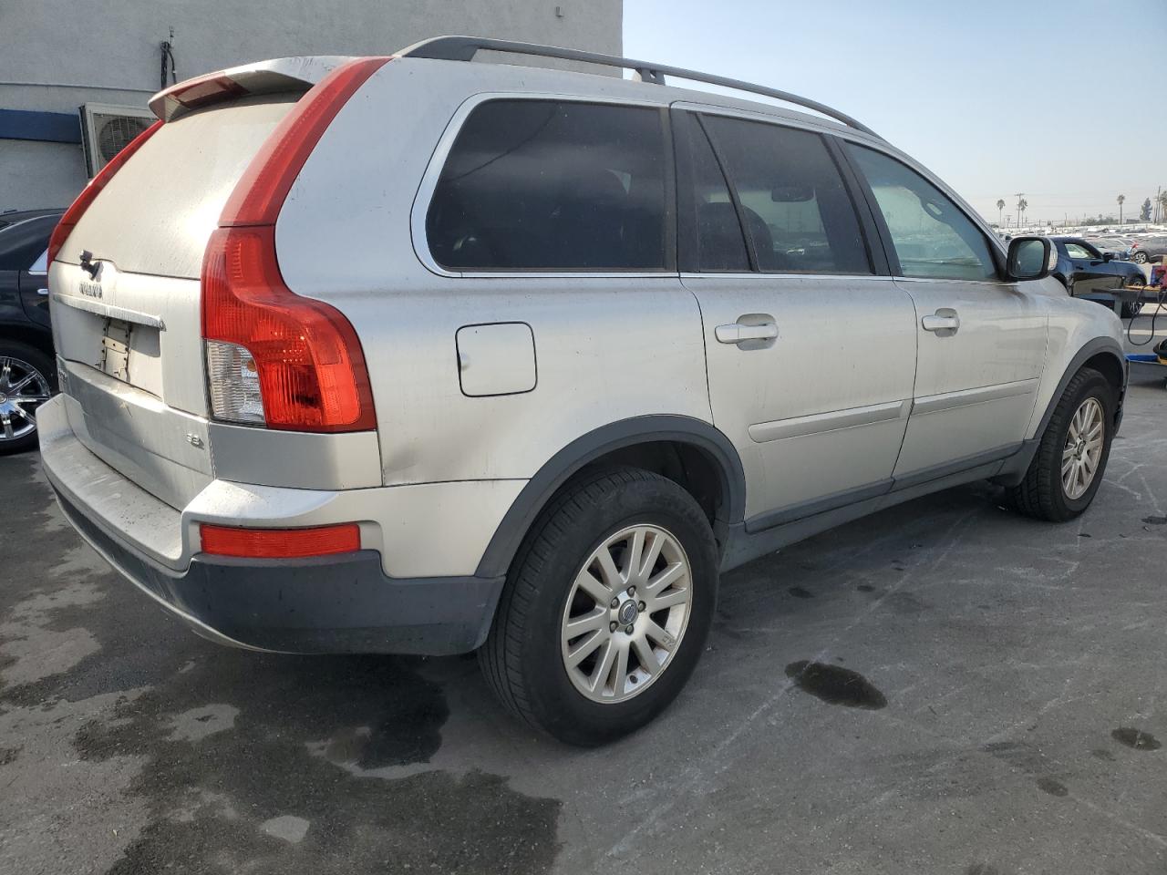 2008 Volvo XC90 - Image 3