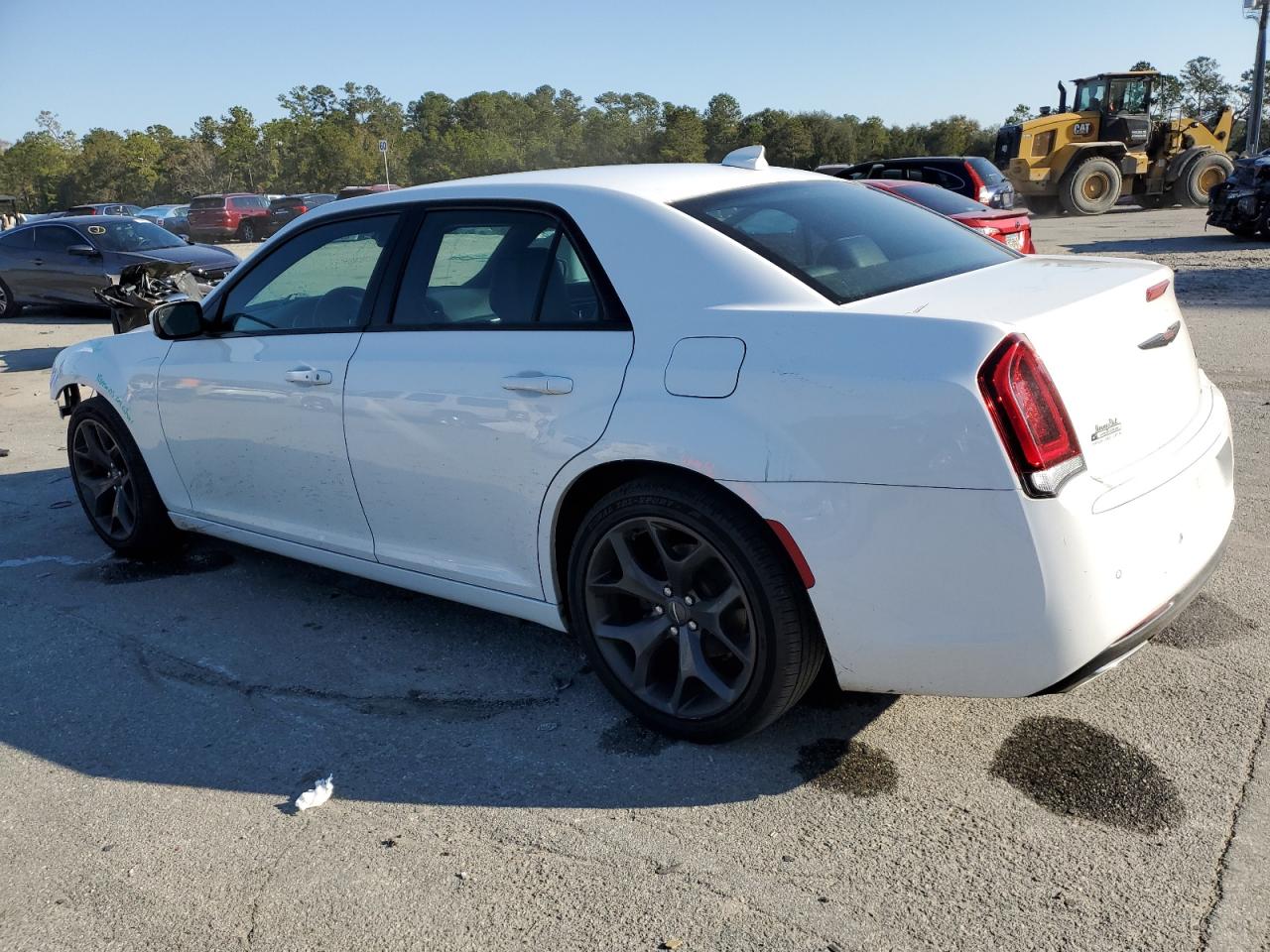 2021 Chrysler 300 - Image 2