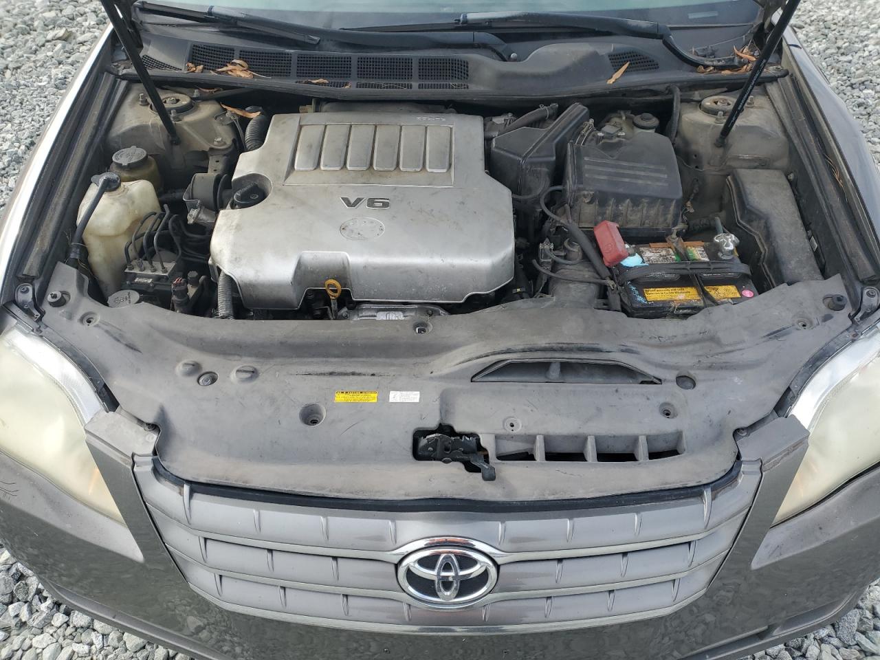 2007 Toyota Avalon - Image 11