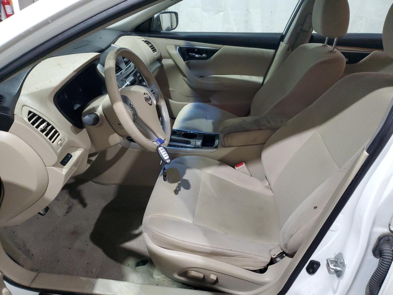 2014 Nissan Altima - Image 7