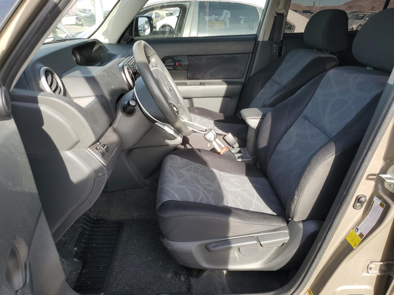 2012 Scion xB - Image 7