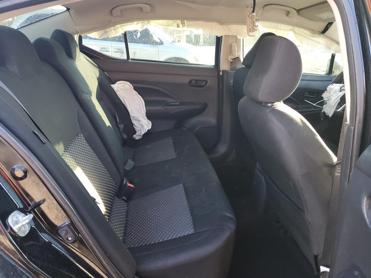 2020 Nissan Versa - Image 10