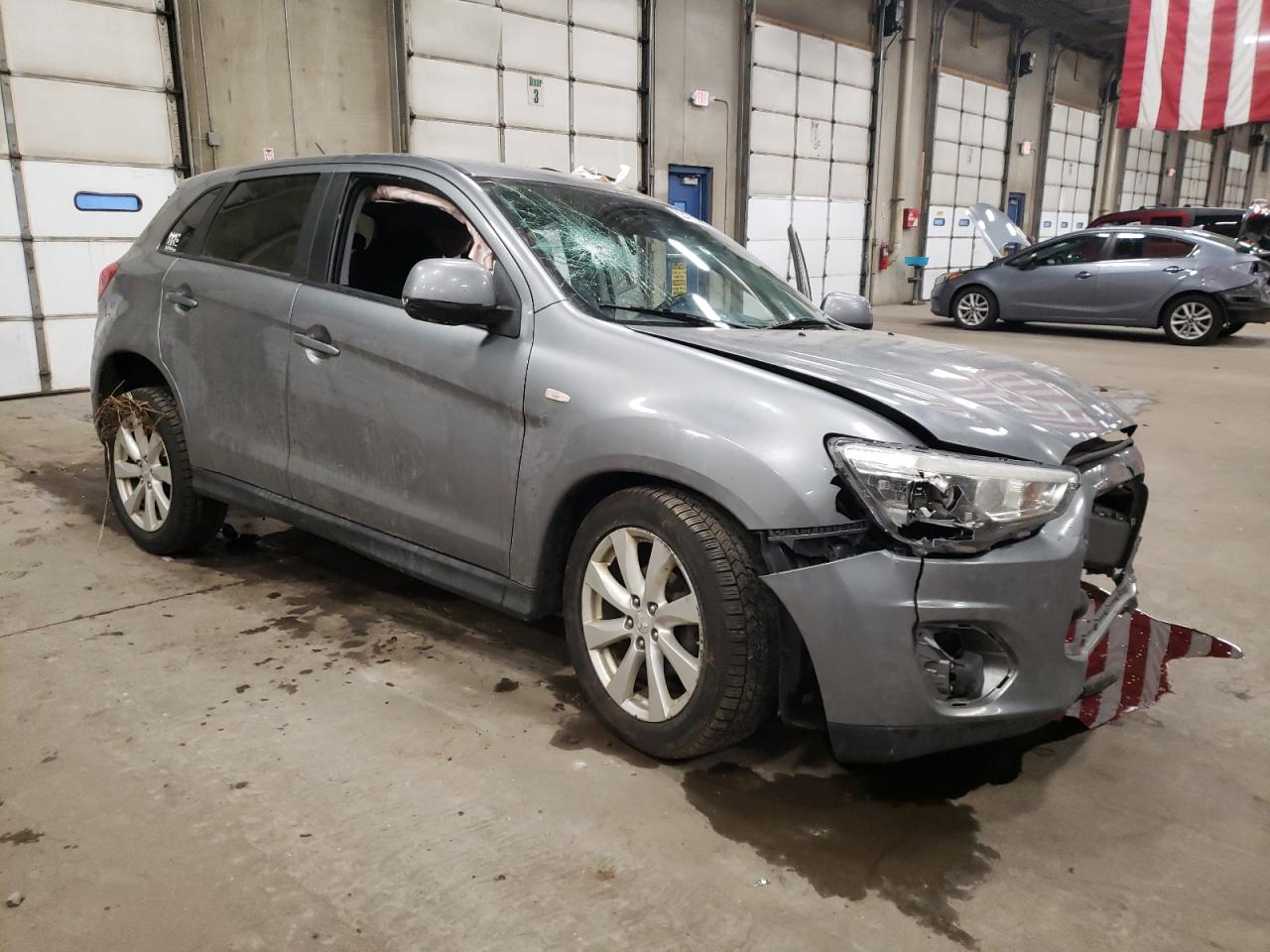 2013 Mitsubishi Outlander - Image 4