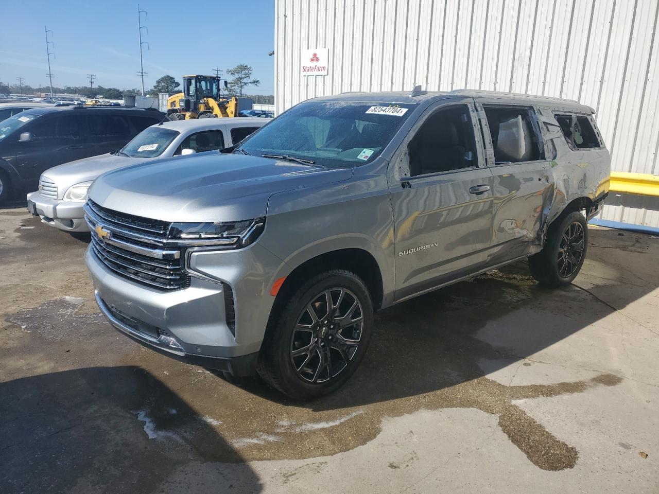 2023 Chevrolet Suburban - Image 1