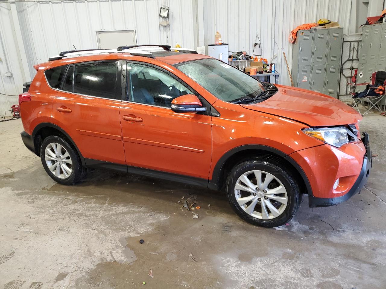 VIN 2T3DFREV9FW399147 2015 TOYOTA RAV4 no.4