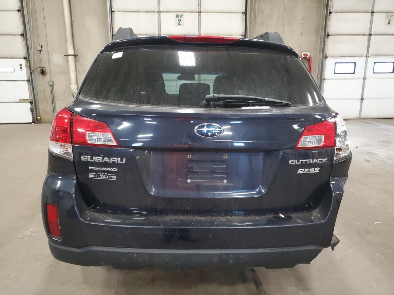 2013 Subaru Outback - Image 6
