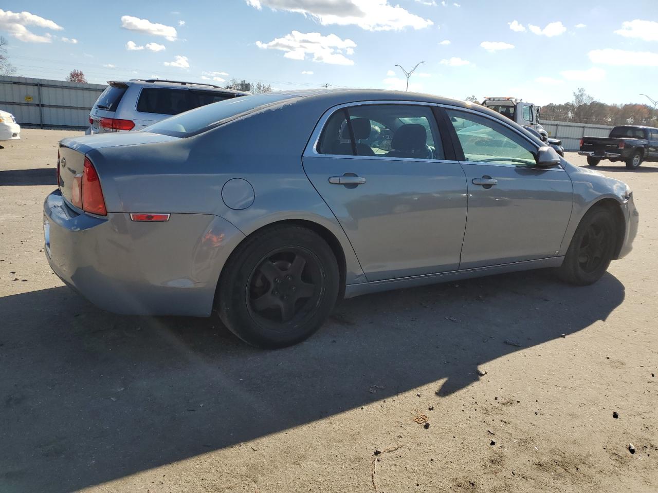 2009 Chevrolet Malibu - Image 3
