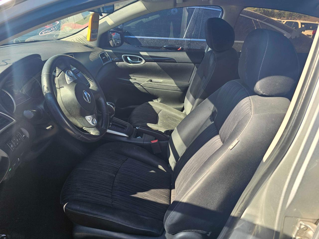2016 Nissan Sentra - Image 5