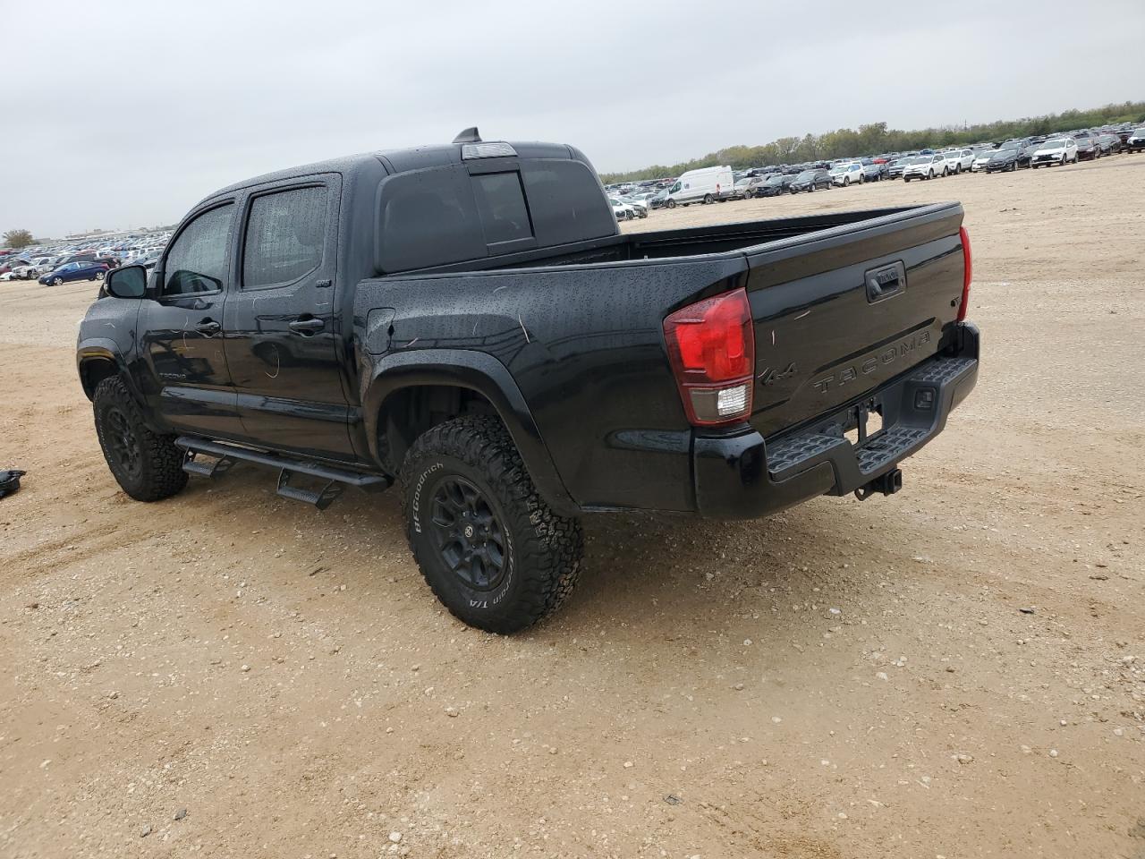 2020 Toyota Tacoma - Image 2
