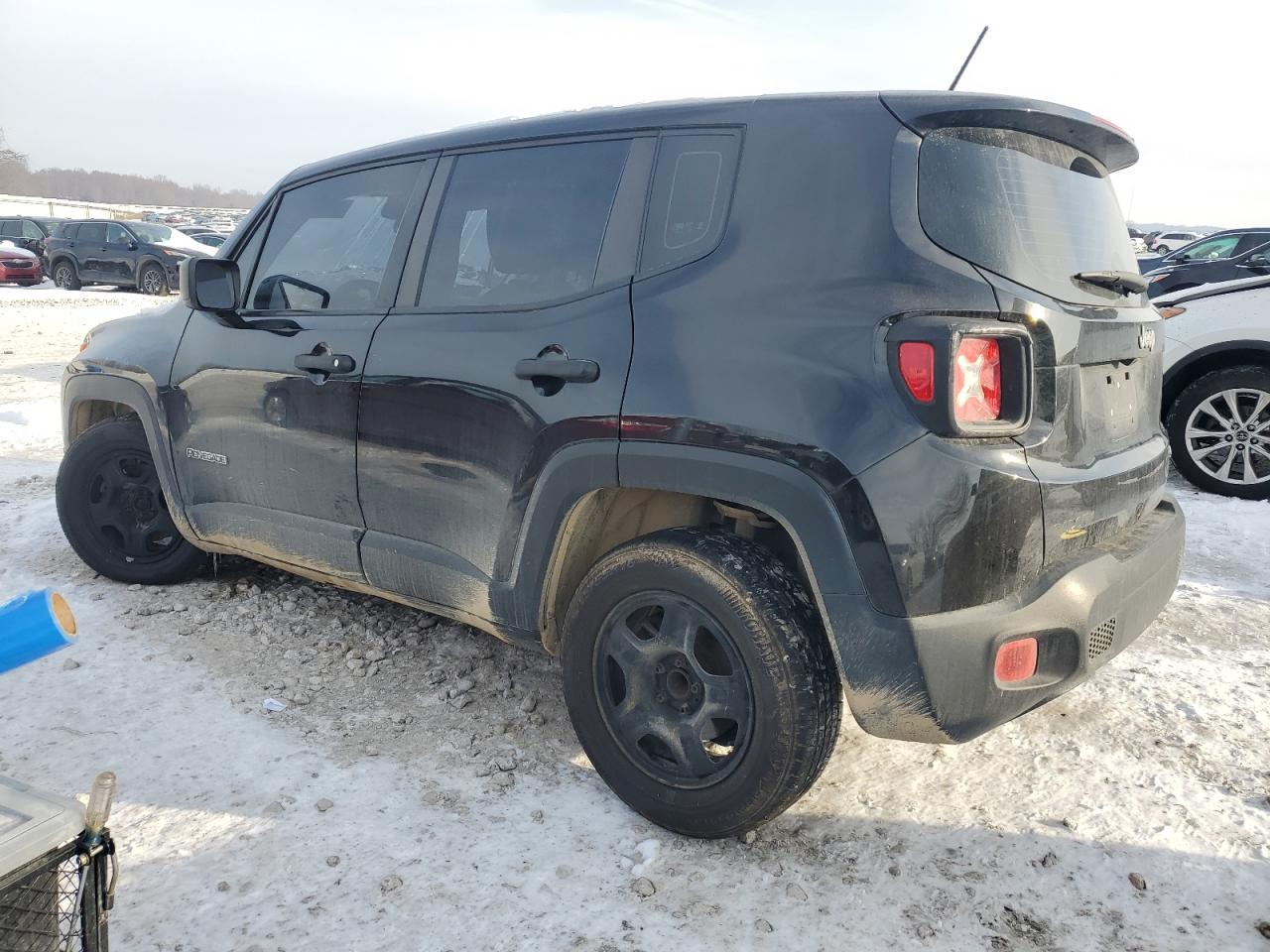 2015 Jeep Renegade - Image 2