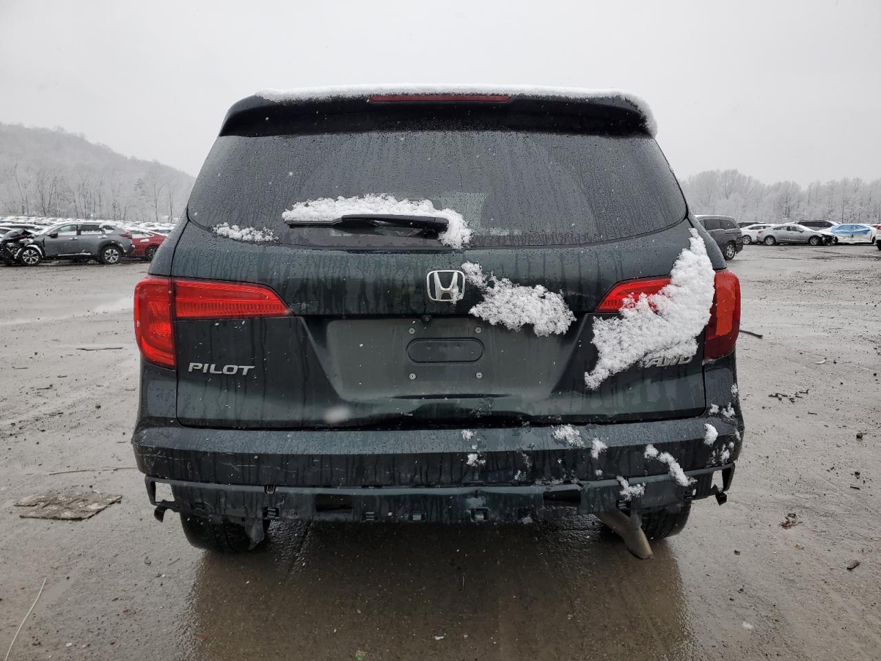 2018 Honda Pilot - Image 6