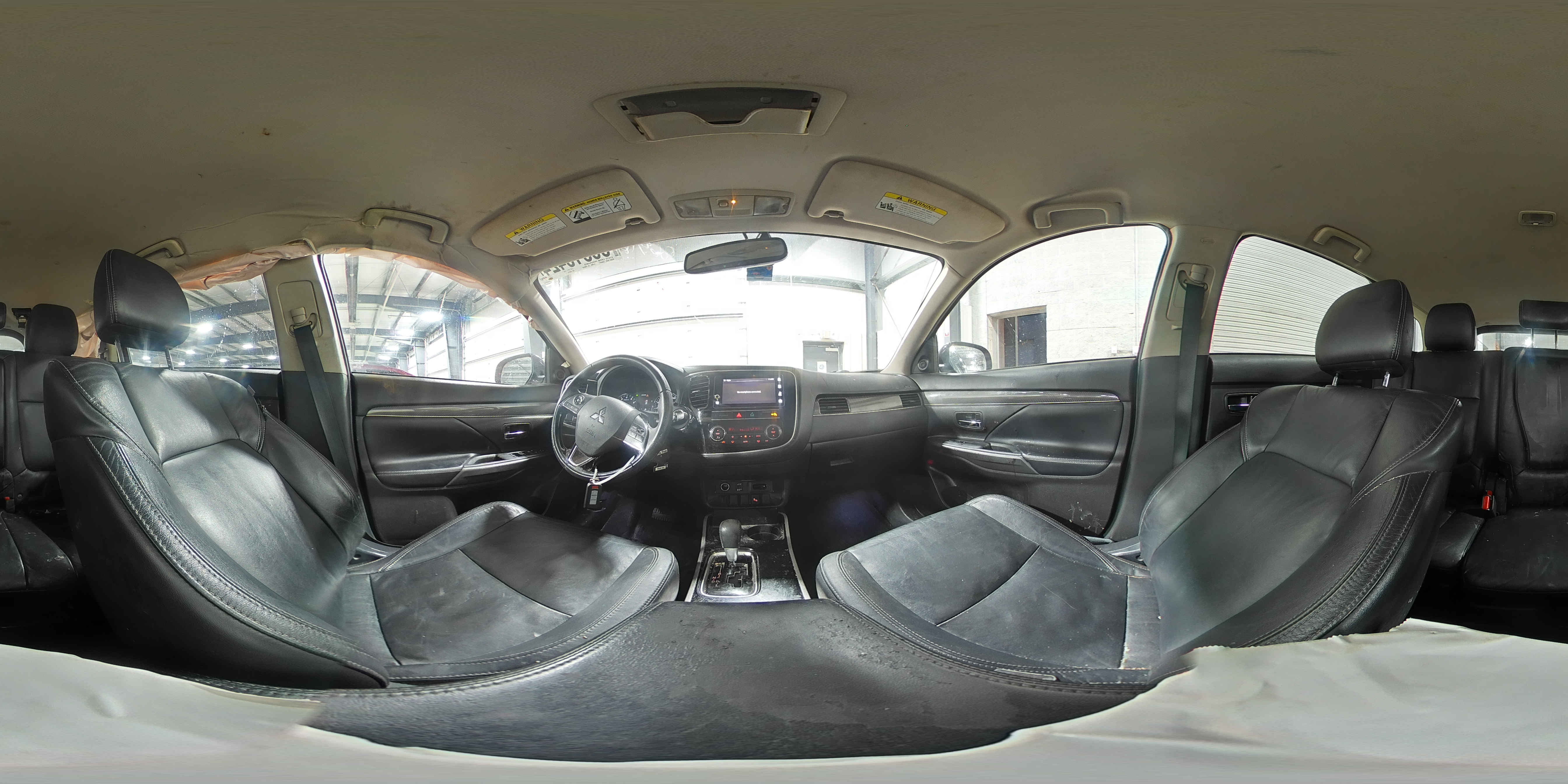 2019 Mitsubishi Outlander - Image 15