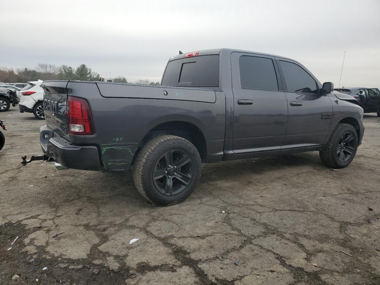 VIN 1C6RR7MT6JS129027 2018 RAM 1500 no.3