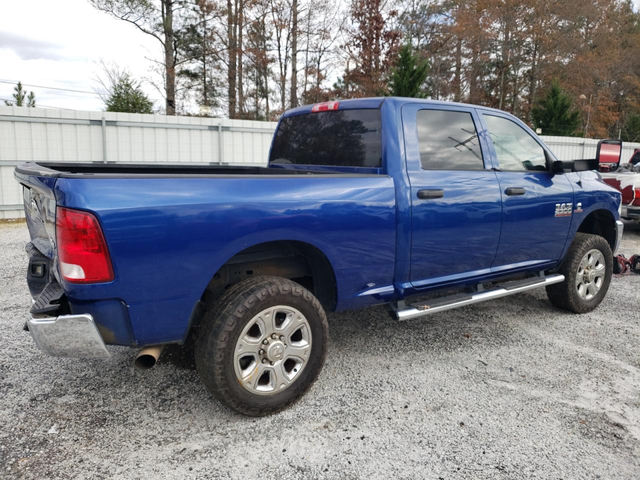 2016 RAM 2500 - Image 3