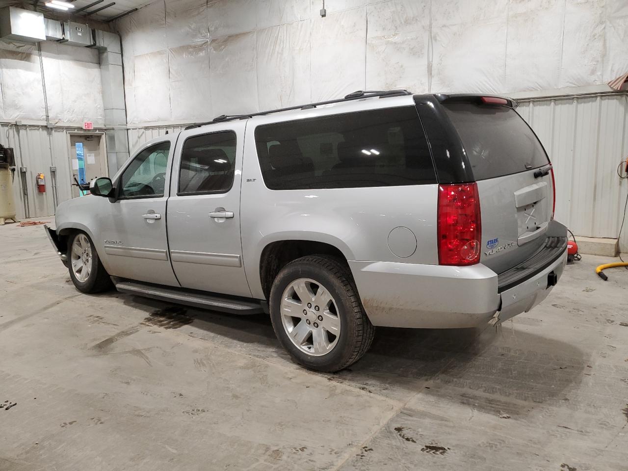 VIN 1GKS2KE76DR320613 2013 GMC YUKON no.2