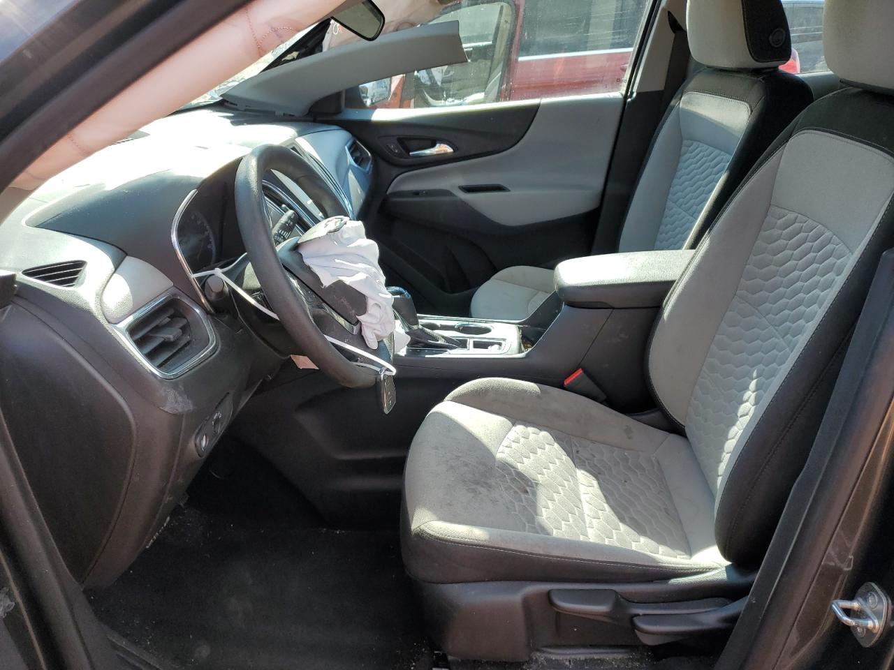 2020 Chevrolet Equinox - Image 7