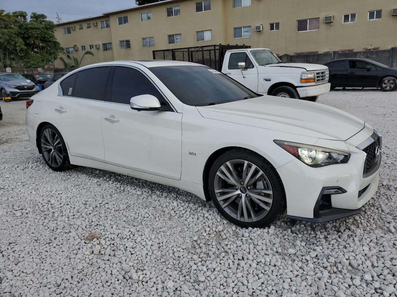 VIN JN1EV7AP6KM510766 2019 INFINITI Q50 no.4