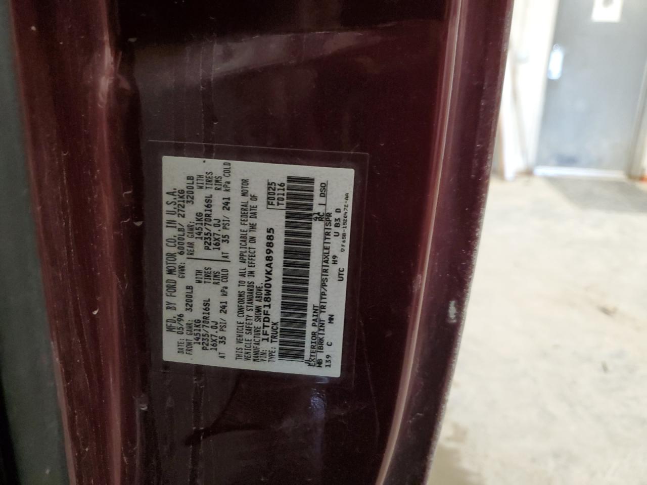 1997 Ford F150 VIN: 1FTDF18W0VKA89885 Lot: 83375924