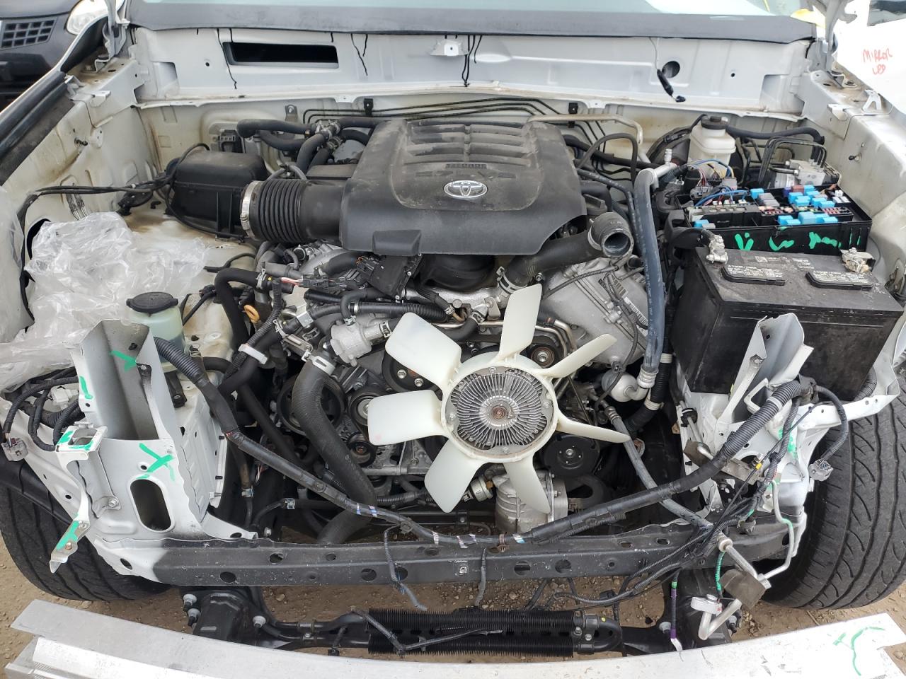 2021 Toyota Sequoia - Image 11