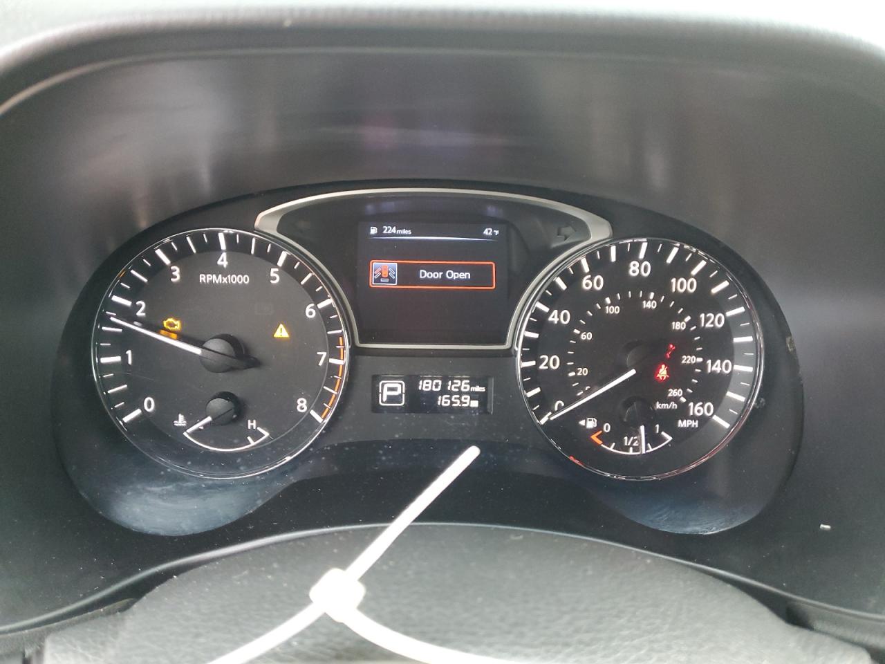 2014 Nissan Pathfinder - Image 9