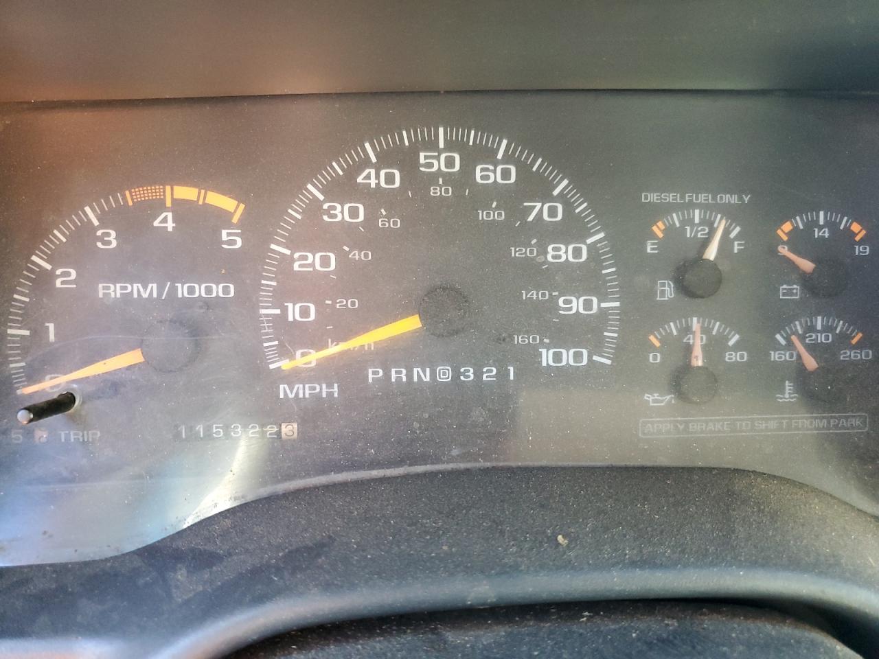 1998 Chevrolet GMT-400 - Image 9