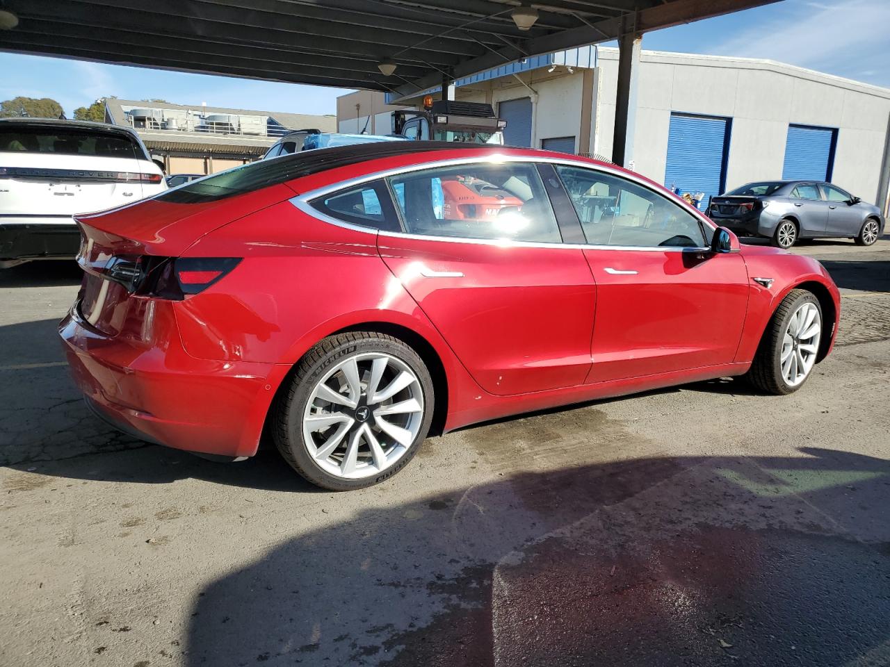 VIN 5YJ3E1EA3JF031168 2018 TESLA MODEL 3 no.3