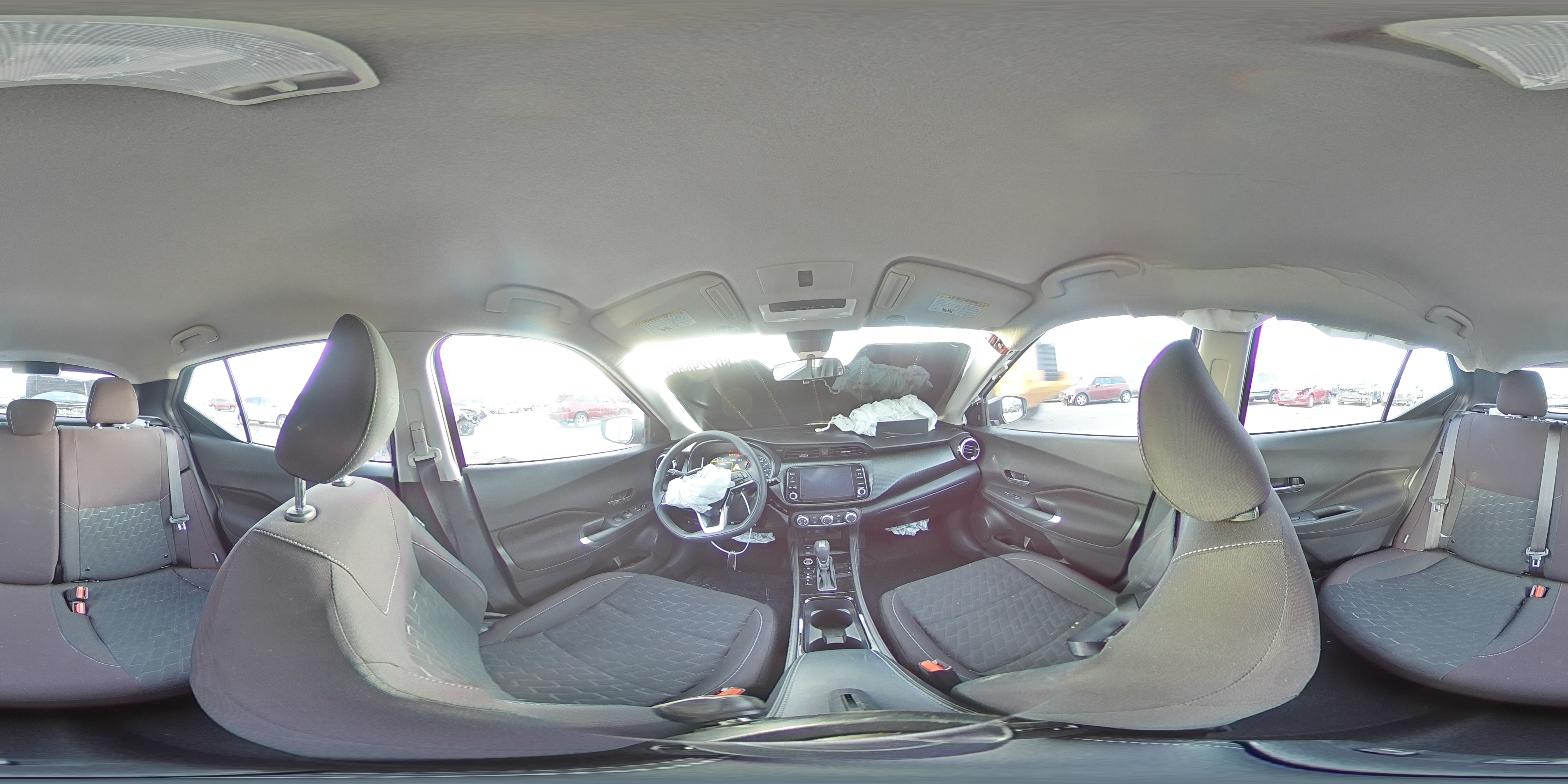 2024 Nissan Kicks - Image 14
