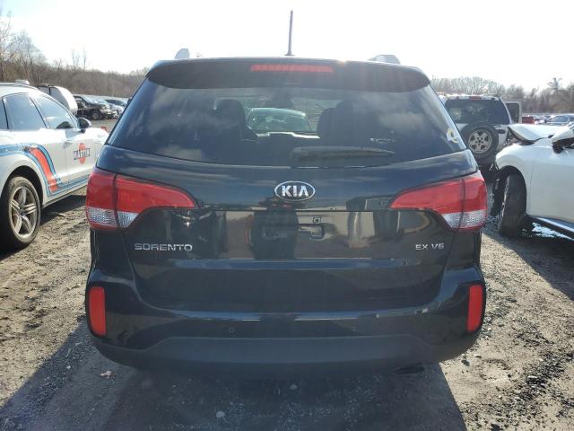  KIA SORENTO 2015 Черный