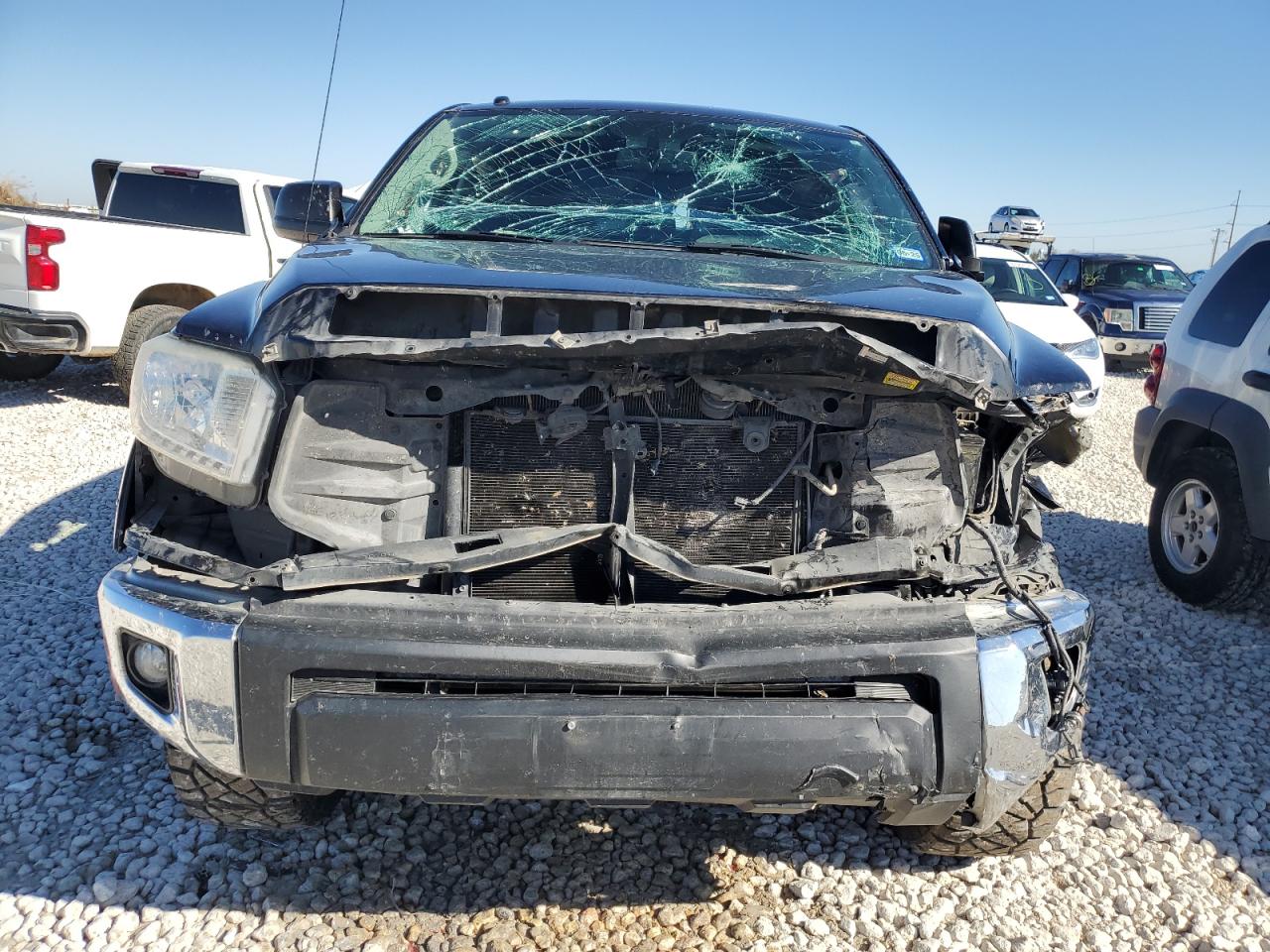 2017 Toyota Tundra - Image 5