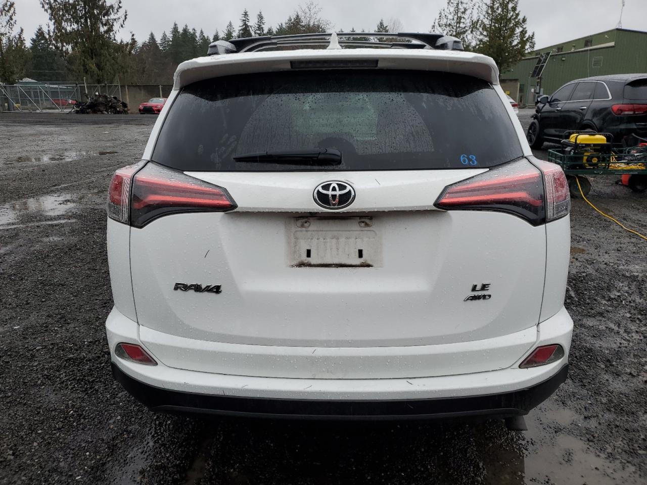 VIN 2T3BFREV6GW414115 2016 TOYOTA RAV4 no.6