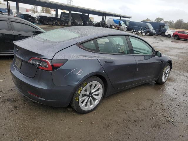  TESLA MODEL 3 2022 Серый