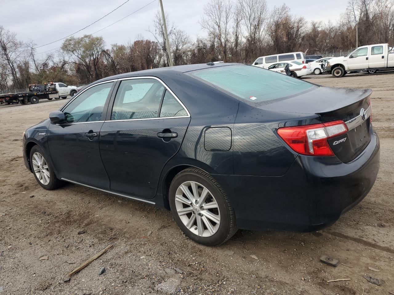2012 Toyota Camry - Image 2