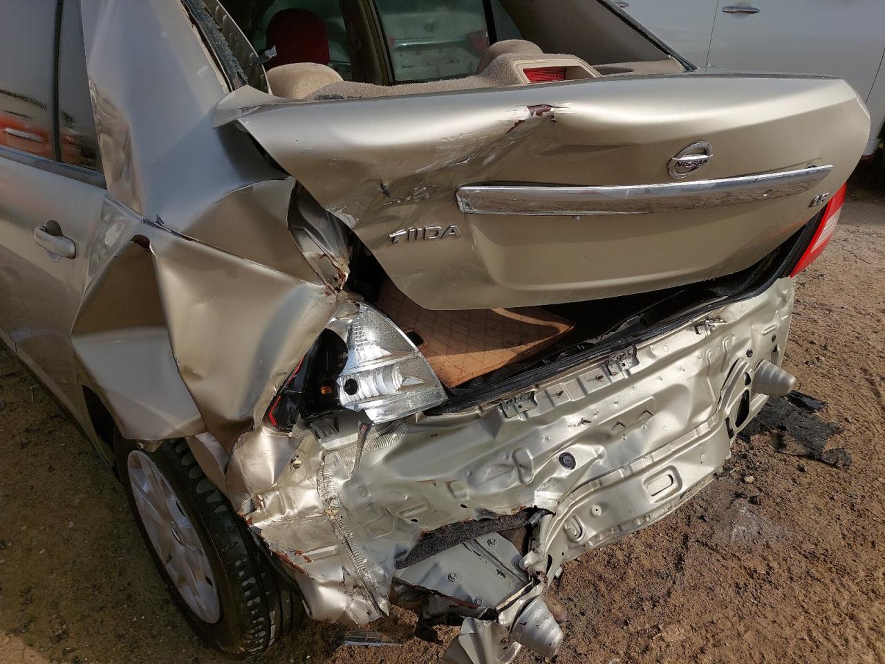 3N1BC1A72CK285933 - 2012 Nissan TIIDA - #84988294