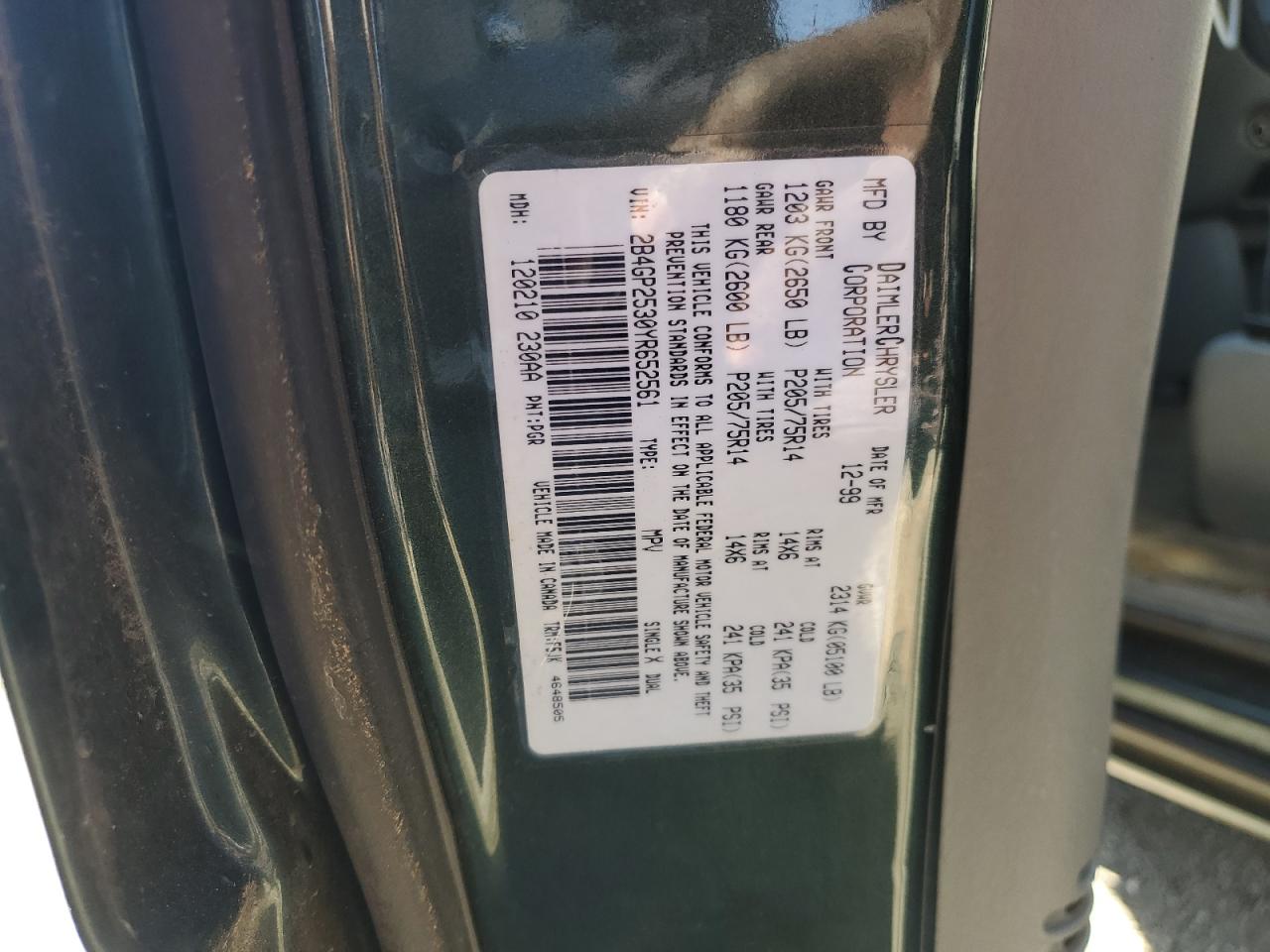 2000 Dodge Caravan - Image 13