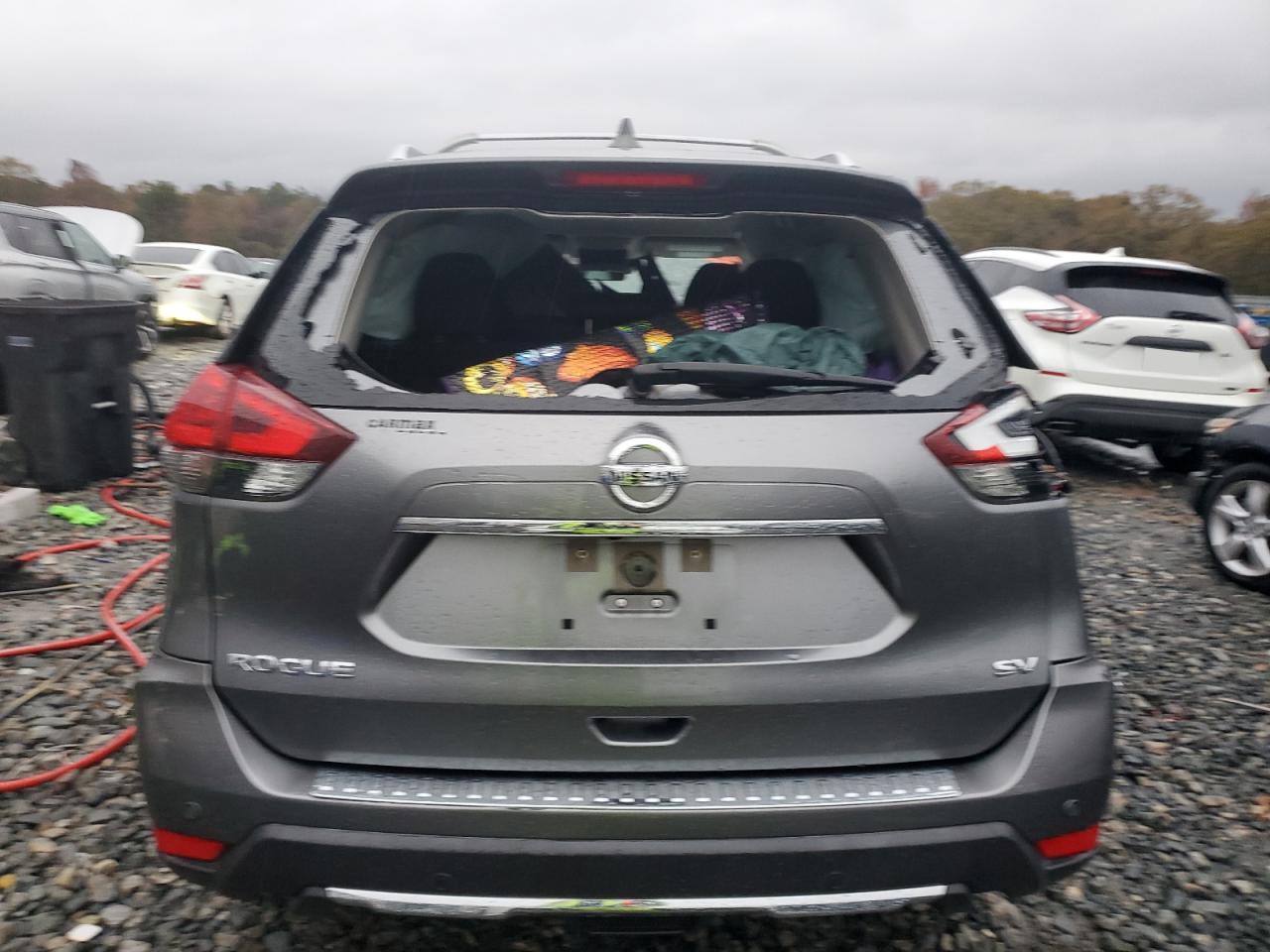 2019 Nissan Rogue S VIN: JN8AT2MT3KW264796 Lot: 83804374